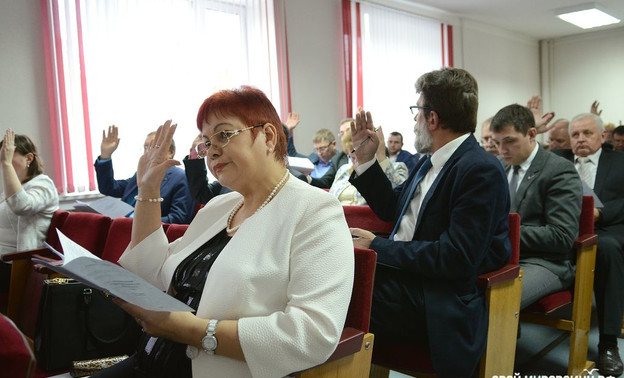 Членами кировской Общественной палаты смогут стать федеральные общественники