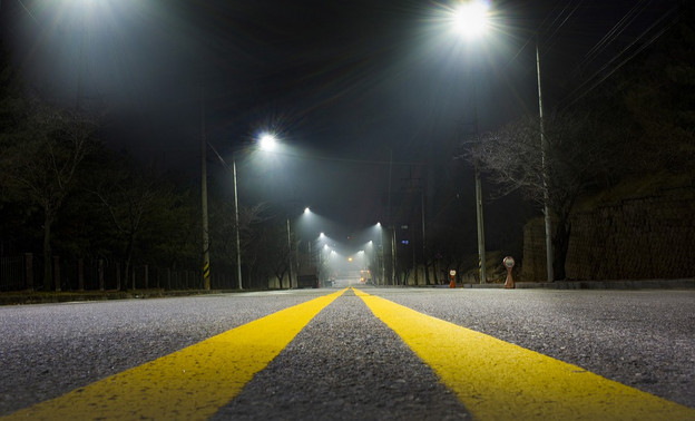 Вдоль трасс в Кировской области построят линии освещения