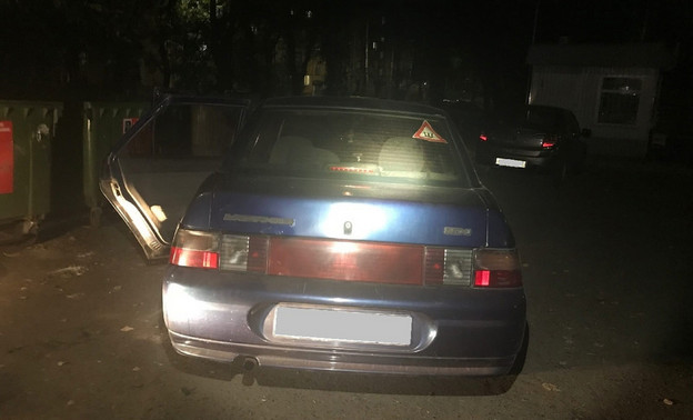 Пьяный кировчанин ночью пытался продать машину, но его задержали сотрудники ДПС