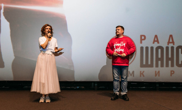 Актриса Алиса Гребенщикова приехала в Киров на премьеру фильма «Последнее испытание»
