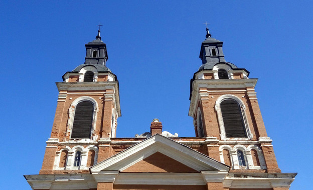 Правительство заявило, что не отказывало католикам в передаче Александровского костёла