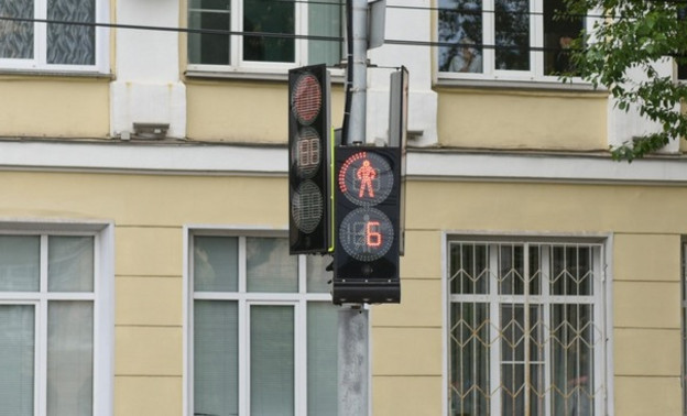 На пяти перекрёстках Кирова установят новые светофоры