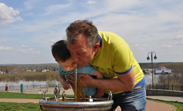 В Кирове начали работать питьевые фонтаны