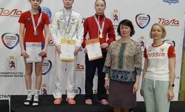 Спортсменка из Кирова выиграла десять золотых медалей на всероссийских соревнованиях по плаванию