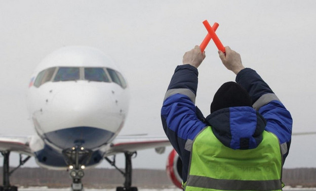 Ограничение полётов в 11 российских аэропортов вновь продлили