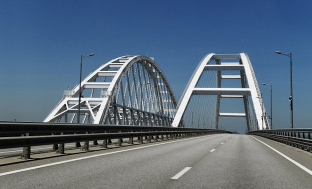 Крымский мост защитили от возможных терактов