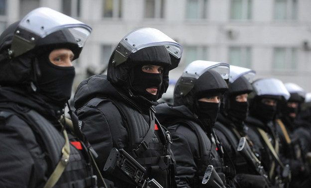Сотрудники ФСБ задержали россиянина, который собирался воевать за Украину