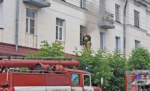 Пожар в многоквартирном доме в Котельниче унёс жизнь мужчины