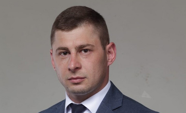 ЛДПР выступила за возвращение Дениса Пырлога на пост главы кировского АТП