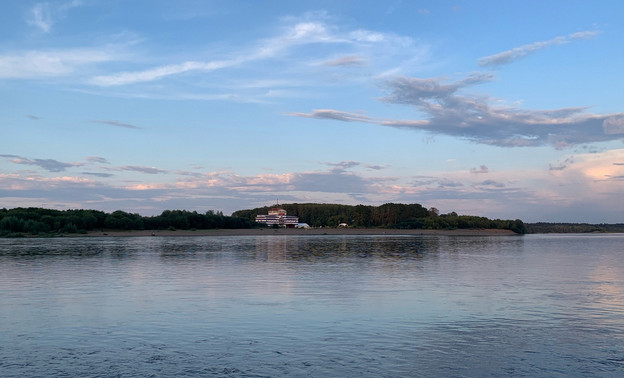 В 2026 году реку Вятку углубят для развития речного транспорта