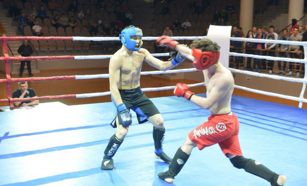 Тайский бокс в Кировской области: спорт или пародия?