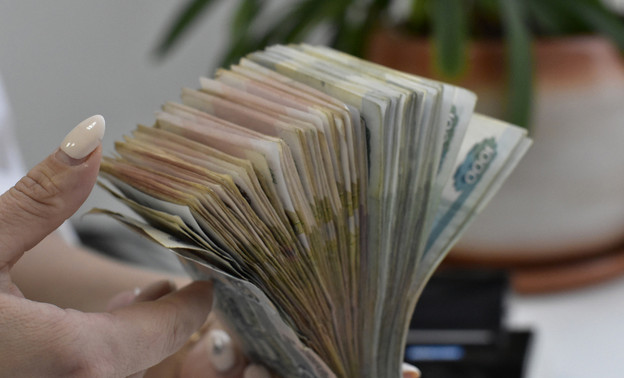 Кировчанам рассказали, где заработать от 100 тысяч рублей в месяц
