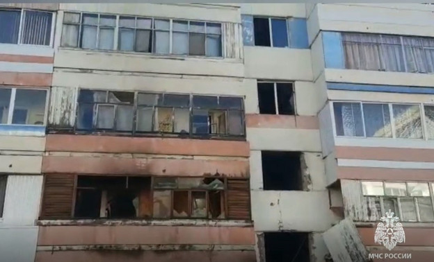 В пятиэтажном жилом доме в Нижнекамске взорвался газ. Есть пострадавшие