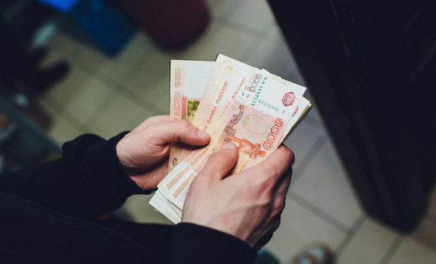 Долги россиян перед банками превысили 30 трлн рублей