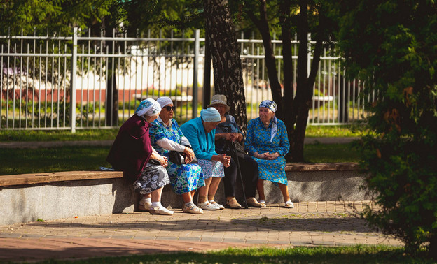 Кировская область вошла в число регионов с привлекательными условиями труда для пенсионеров