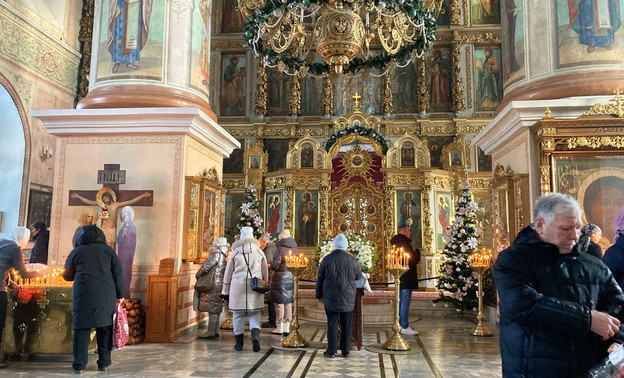 Почему в пасхальную ночь проводят крестный ход?