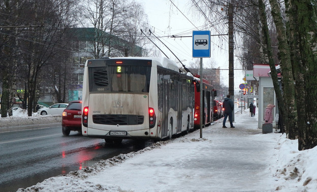 Будет ли работать в новогоднюю ночь общественный транспорт в Кирове?
