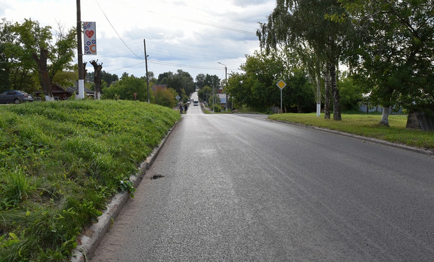 В Кирове ремонтируют 12 участков дорог
