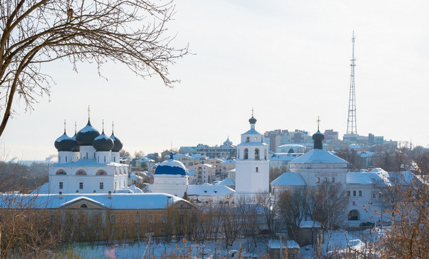 В храмах Кирова пройдут службы в праздник Рождества Христова