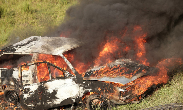 В Кировской области за сутки загорелись три автомобиля