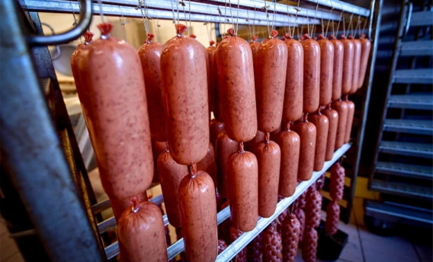 В Ханты-Мансийске в колбасе обнаружили вирус африканской чумы свиней