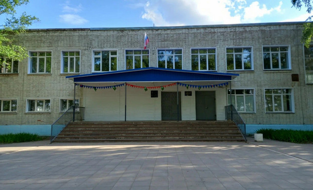 В Кирове к школе № 54 съедутся пожарные машины