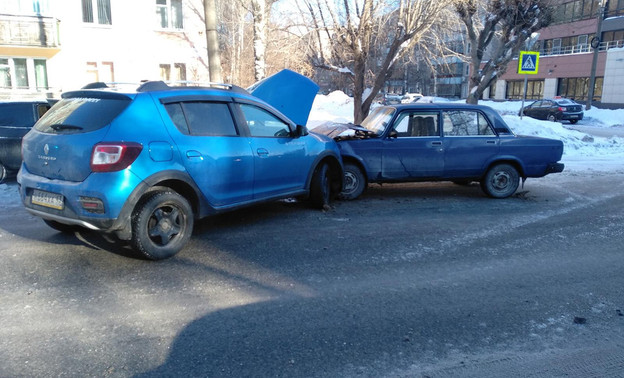 На Милицейской женщина выехала на встречку и спровоцировала ДТП с пострадавшими