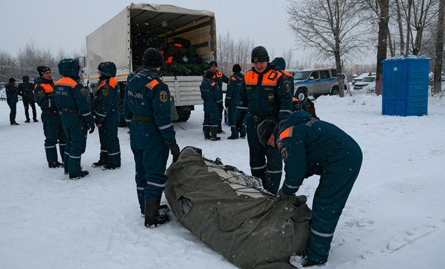 Из-за аварии на шахте в Кузбассе погибли 52 человека и 63 пострадали