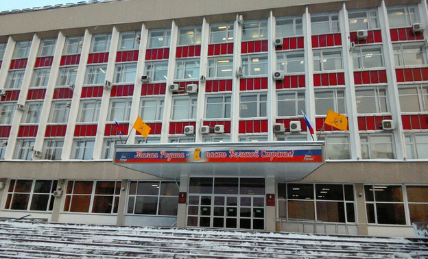 В Кирове огородят здание администрации, рядом с которым должна пройти несанкционированная акция за Навального