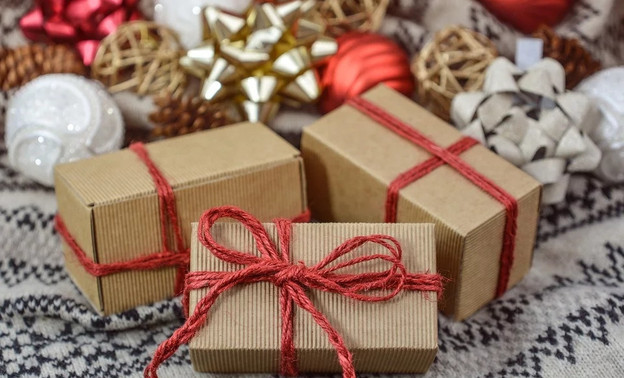 Детский фонд просит кировчан помочь с новогодними подарками для сирот и инвалидов
