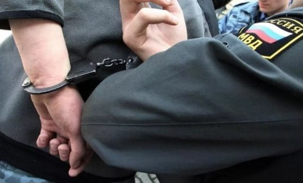 В Белой Холунице во время задержания похитители ранили полицейского