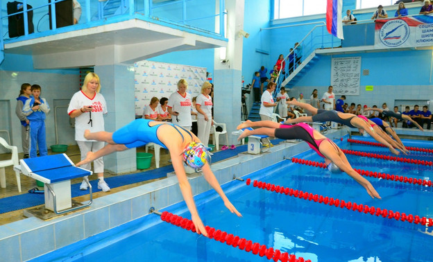 В Кирово-Чепецке прошли всероссийские соревнования по плаванию