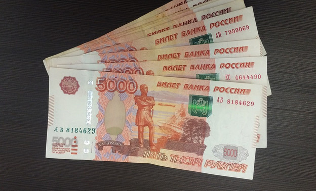 Кировчанин заплатил за бензин в Удмуртии билетом «Банка приколов»