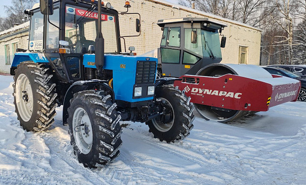 В Кировской области приобрели новую технику для уборки снега