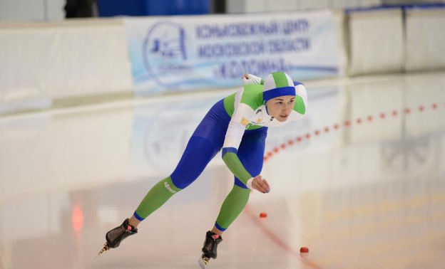 Кировская конькобежка заняла второе место на Чемпионате России