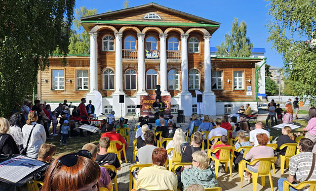 Участником рок-фестиваля памяти Виктора Цоя стал губернатор Кировской области