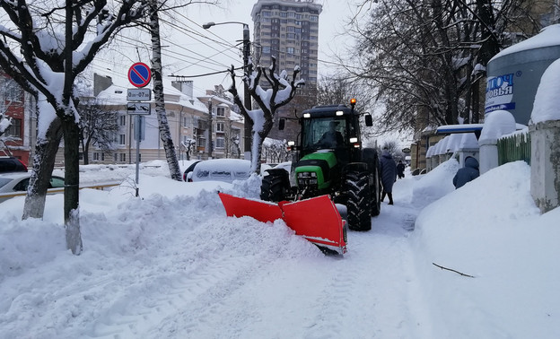 Погода в Кирове. В пятницу немного похолодает, город завалит снегом