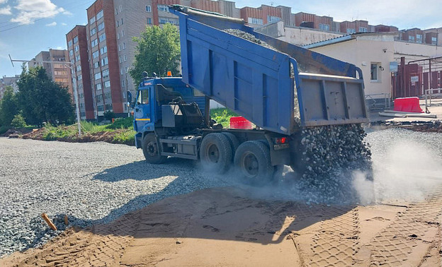 Часть асфальта в Студенческом проезде уложат до конца недели