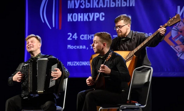 Ансамбль русских народных инструментов от Вятской филармонии стал призёром всероссийского конкурса