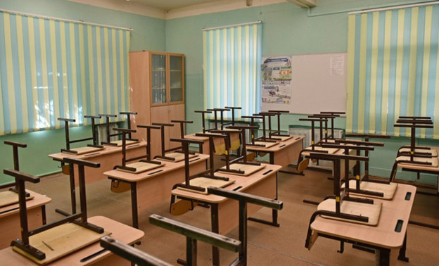 Новую школу в Чистых Прудах откроют только в 2020 году: детей распределяют в другие учреждения