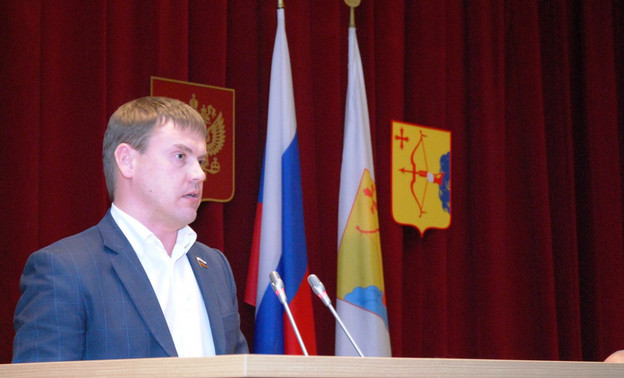 Станислав Куршаков покидает областное правительство
