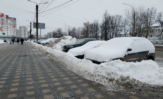 В Кирове утвердили график вывоза снега до 1 декабря