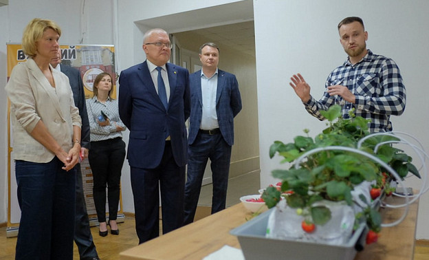 В Киров приехала глава Минсельхоза РФ Оксана Лут