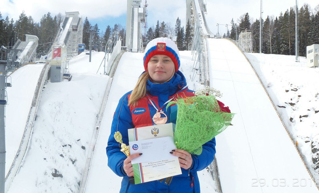 «Летающая лыжница» из Кирова выиграла медаль Чемпионата России