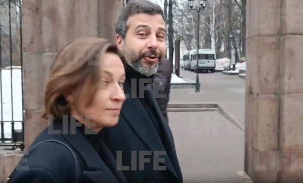 Иван Ургант не покидал Россию после начала СВО