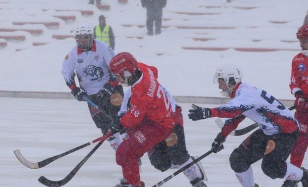 Хоккеисты кировской «Родины» с крупным счётом проиграли «Уральскому Трубнику»
