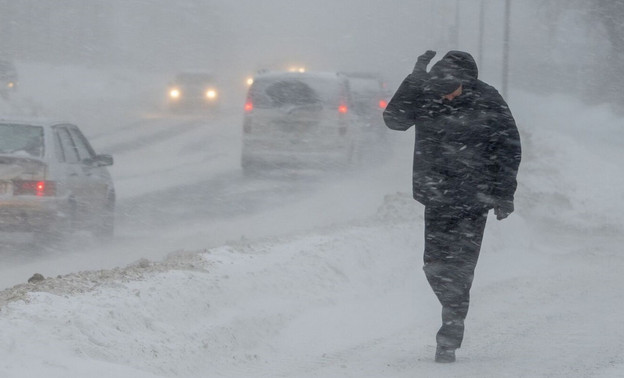 Сильный снег, ветер, гололёд: в МЧС предупредили о непогоде в Кирове