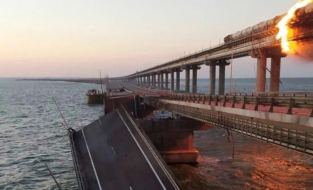 Стало известно, когда восстановят пролёты Крымского моста