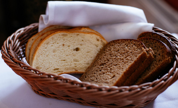 С 2022 года в России могут вырасти цены на хлеб, муку и подсолнечное масло