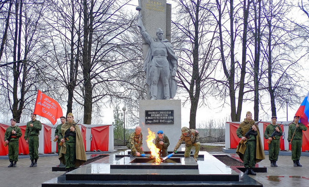 Общественная палата будет контролировать благоустройство мемориалов